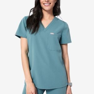 Figs One Pocket Scrub Top